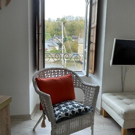 Appartement Au Port Dinan Eksteriør bilde