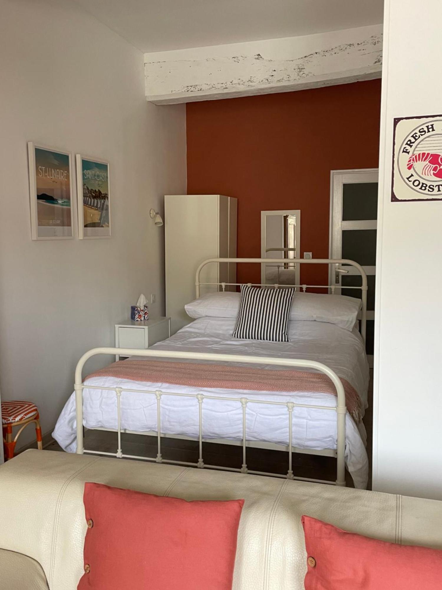 Appartement Au Port Dinan Eksteriør bilde