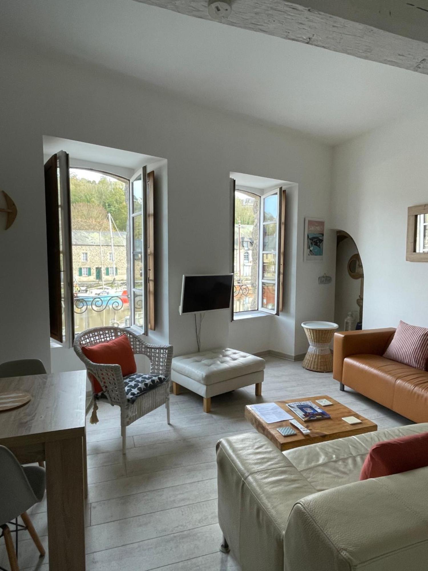 Appartement Au Port Dinan Eksteriør bilde