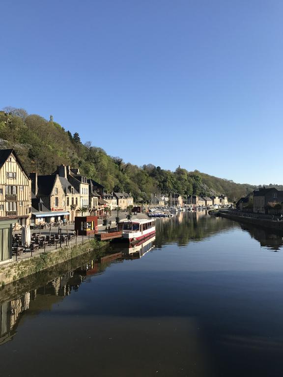 Appartement Au Port Dinan Eksteriør bilde